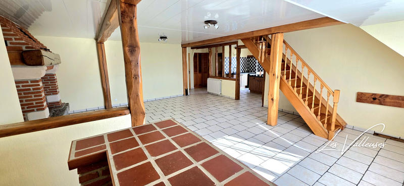 Maison - 254 m² - 5 pièces