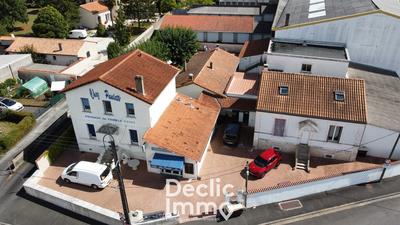 Immeuble de bureaux - 527 m²