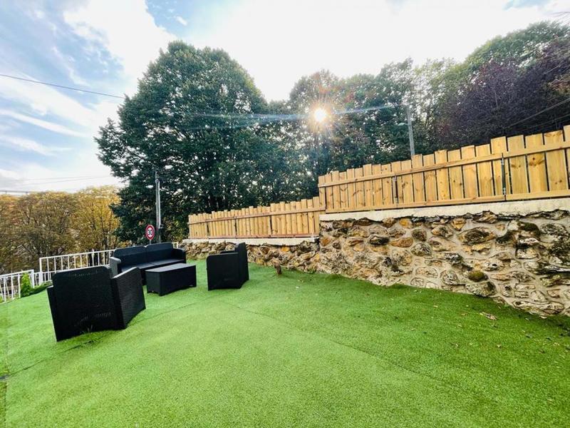 Immeuble - 152 m² - 7 pièces