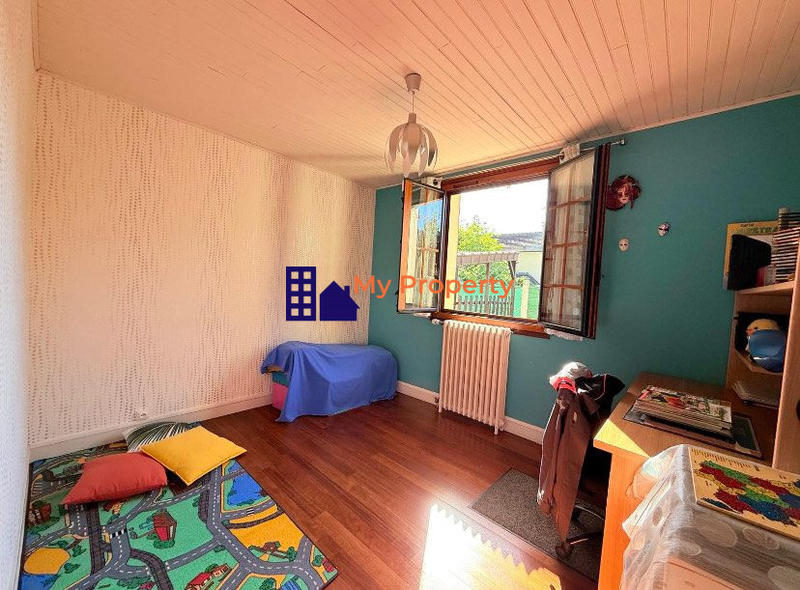 Maison - 75 m² - 5 pièces