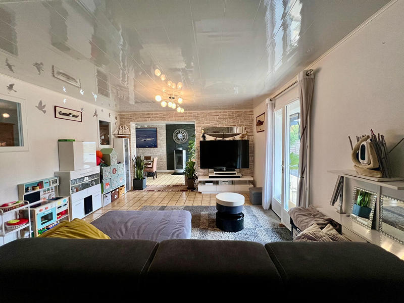 Maison - 92 m² - 4 pièces