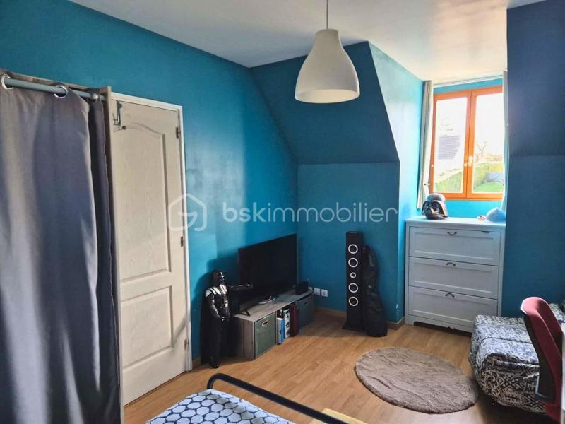 Maison - 137 m² - 4 pièces