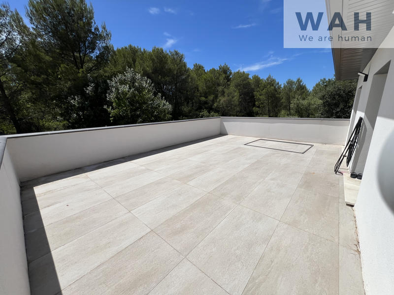 Villa - 190 m² - 6 pièces