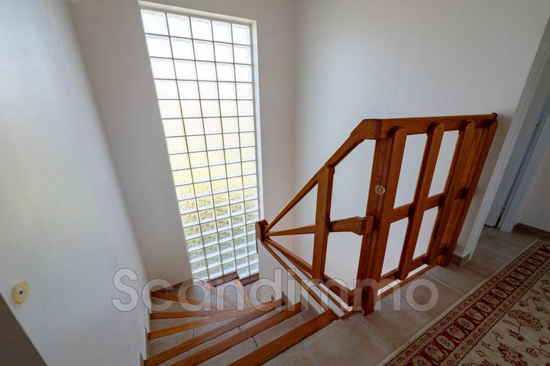 Maison - 190 m² - 5 pièces