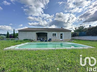 Maison - 140 m² - 5 pièces