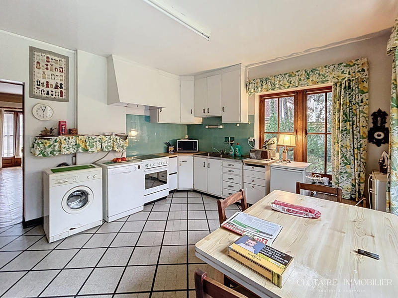 Maison ancienne - 279 m² - 13 pièces