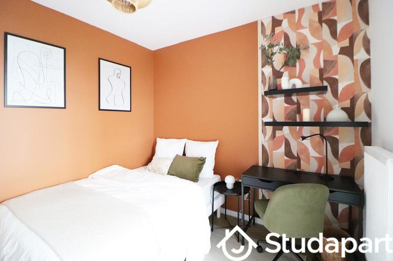 Chambre - 15 m² - 1 pièce