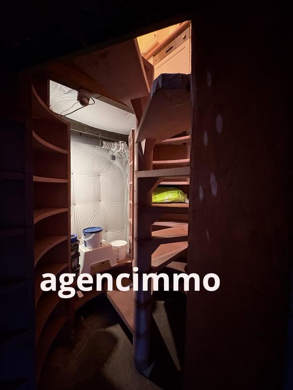 Maison - 122 m² - 8 pièces