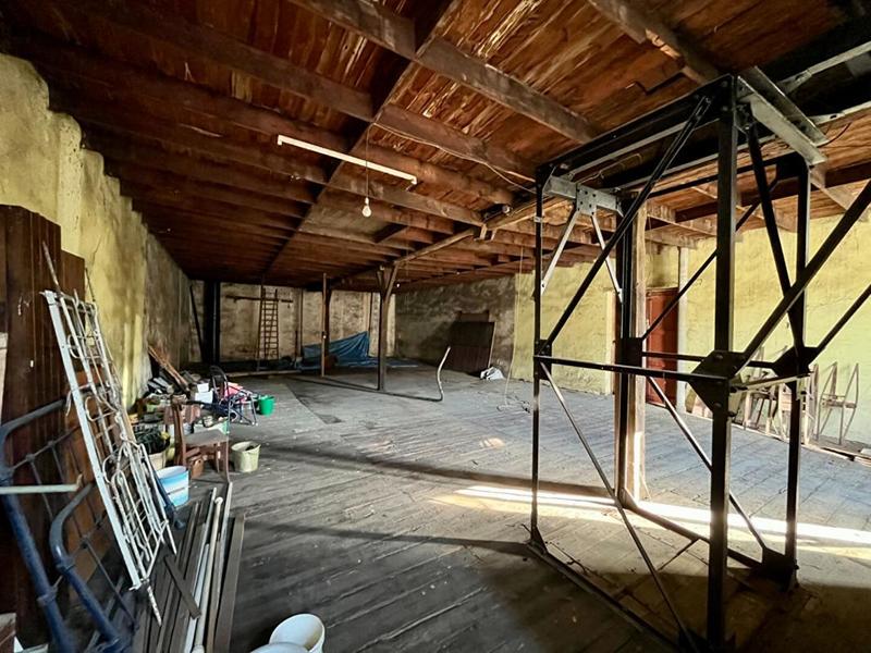 Immeuble - 285 m² - 2 pièces