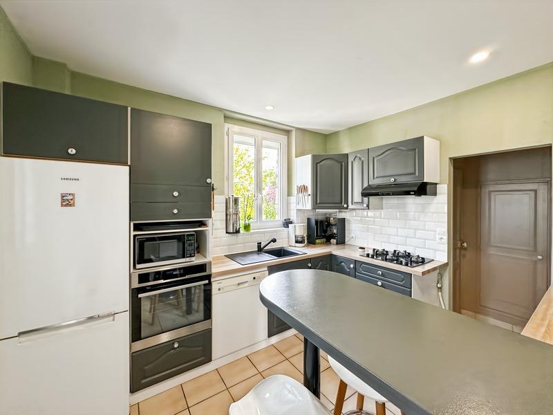 Maison bourgeoise - 161 m² - 7 pièces