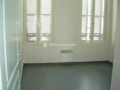 Immeuble - 203 m² - 8 pièces