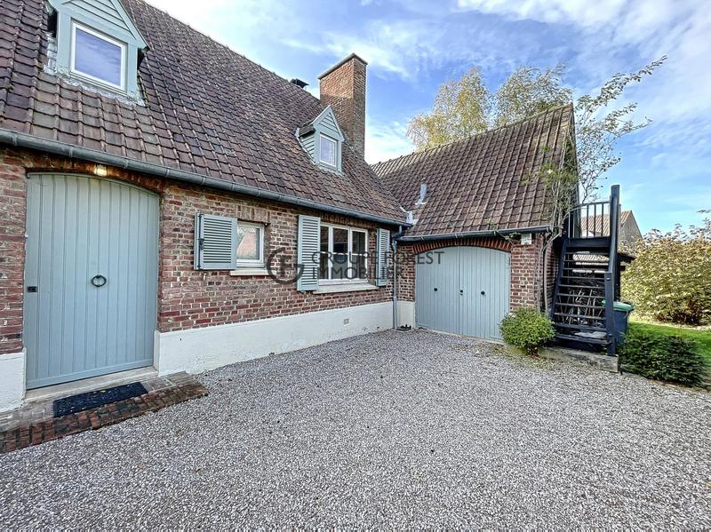 Maison - 193 m² - 6 pièces