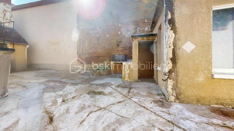 Maison - 150 m² - 10 pièces