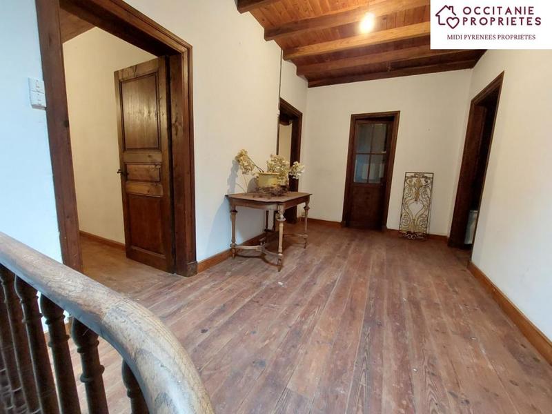 Maison de maîtres - 150 m² - 6 pièces