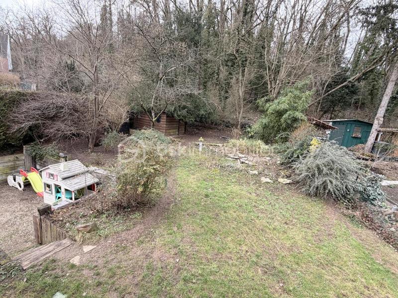 Maison traditionnelle - 112 m² - 6 pièces