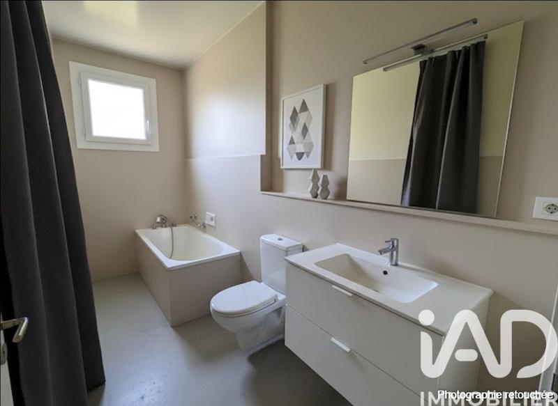 Maison - 110 m² - 6 pièces