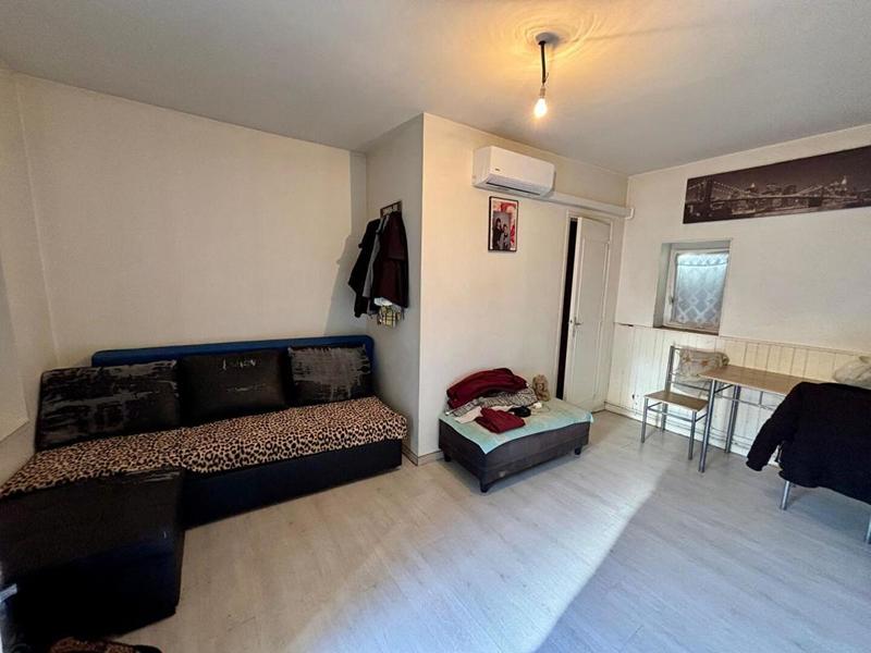 Immeuble - 191 m² - 9 pièces