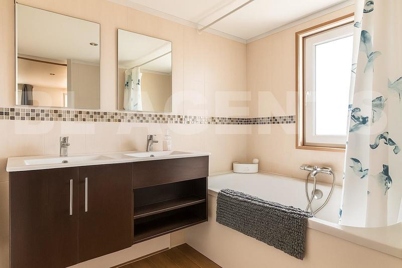 Maison - 141 m² - 6 pièces