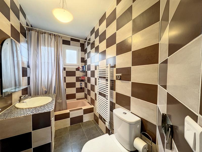 Maison - 147 m² - 6 pièces