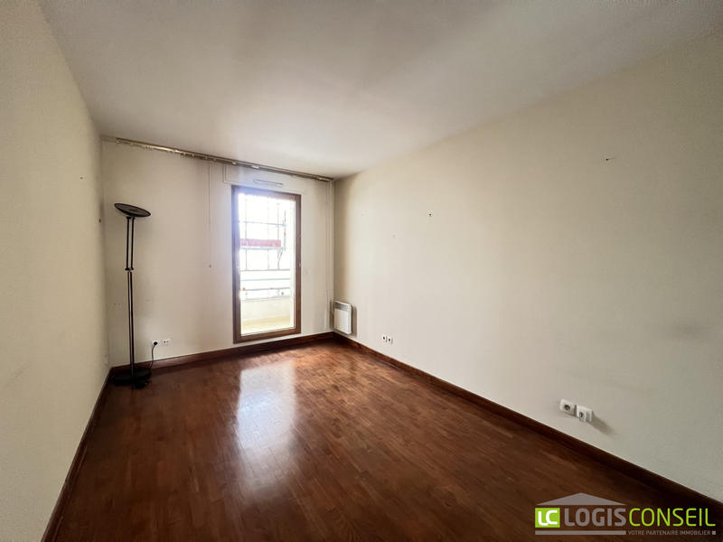 Appartement - 102 m² - 5 pièces