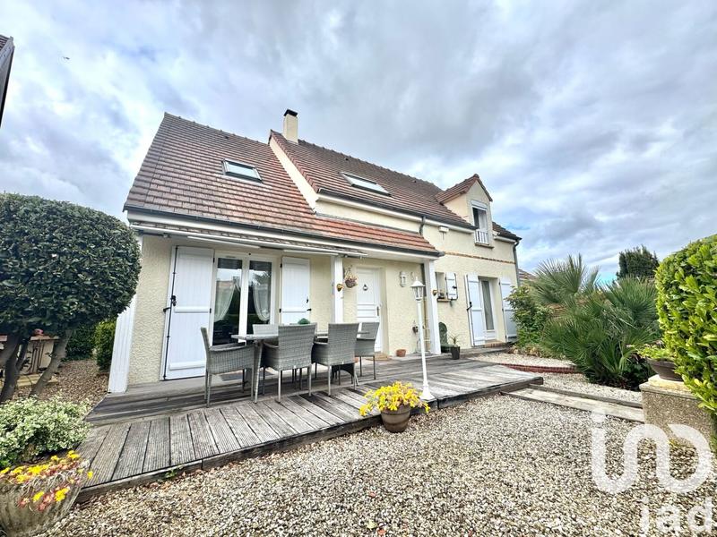 Maison - 123 m² - 6 pièces