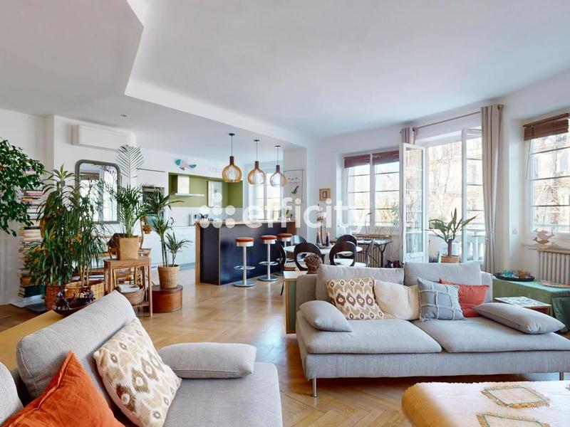 Appartement - 120 m² - 4 pièces