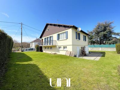 Maison - 80 m² - 4 pièces