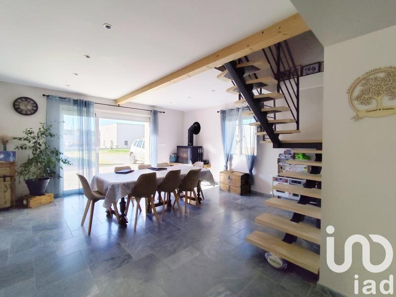Maison - 144 m² - 5 pièces