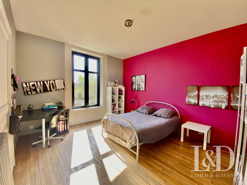 Maison ancienne - 198 m² - 8 pièces