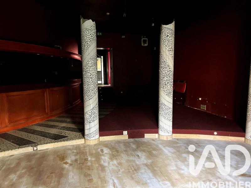 Maison - 380 m² - 10 pièces