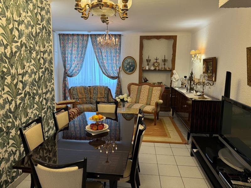 Maison - 140 m² - 5 pièces