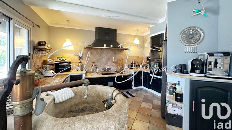 Maison - 300 m² - 10 pièces