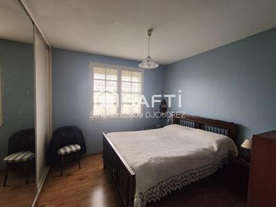 Maison de ville - 84 m² - 4 pièces