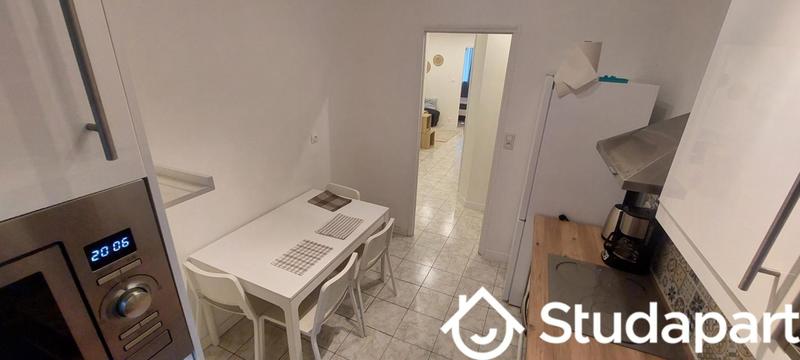 Chambre - 16 m² - 1 pièce