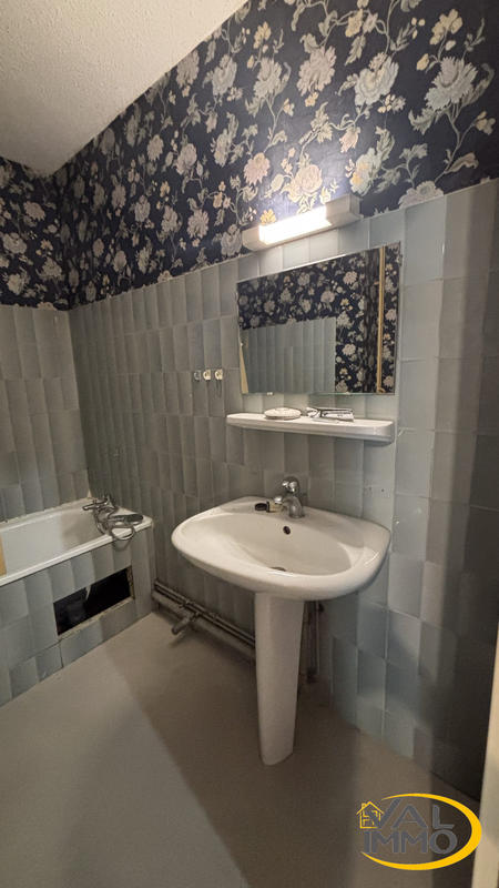 Appartement - 86 m² - 4 pièces