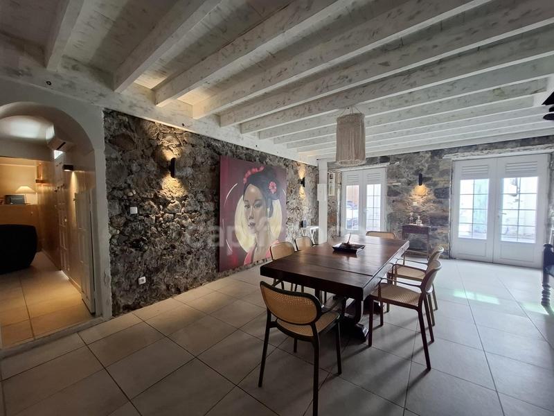 Maison - 145 m² - 6 pièces