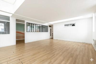 Appartement - 179 m² - 7 pièces