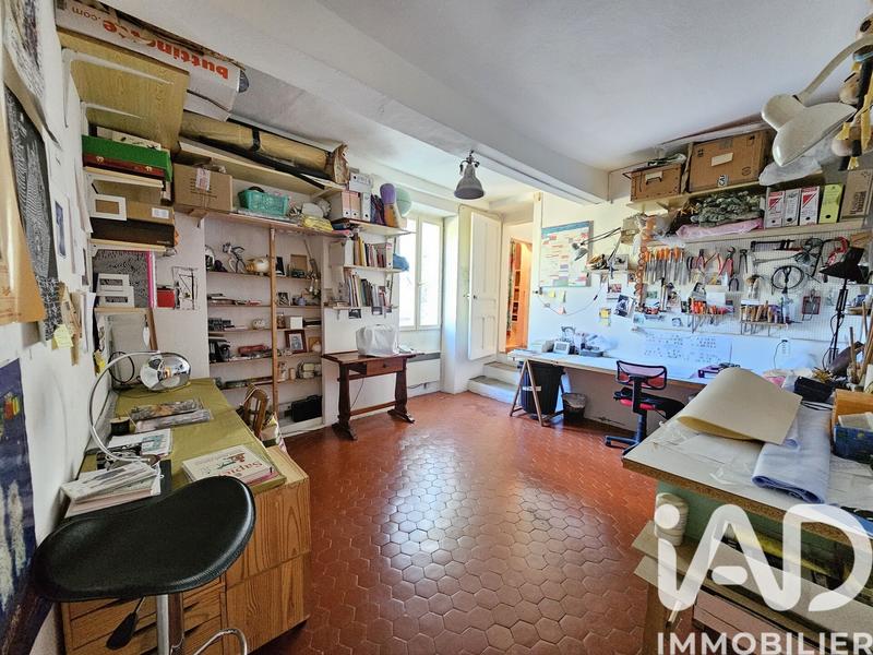 Appartement - 95 m² - 6 pièces