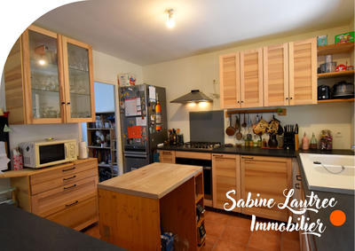 Maison - 97 m² - 5 pièces