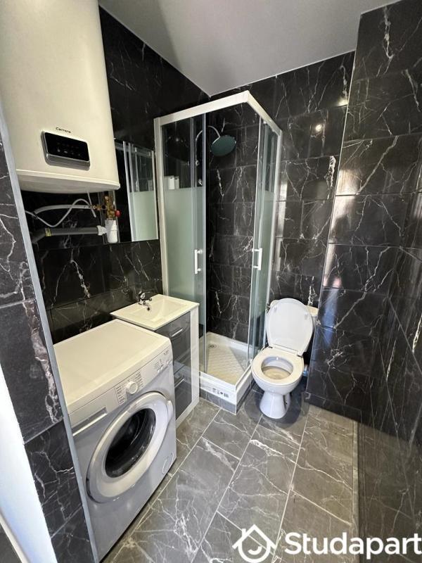 Appartement - 15 m² - 1 pièce