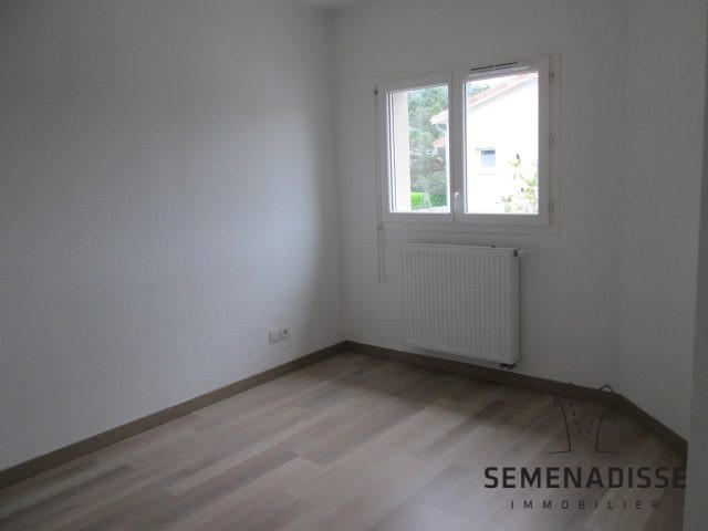 Villa - 80 m² - 4 pièces