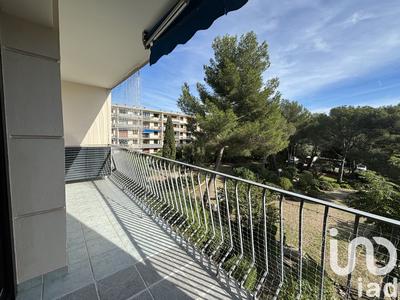 Appartement - 64 m² - 4 pièces