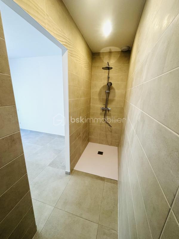 Maison - 94 m² - 4 pièces