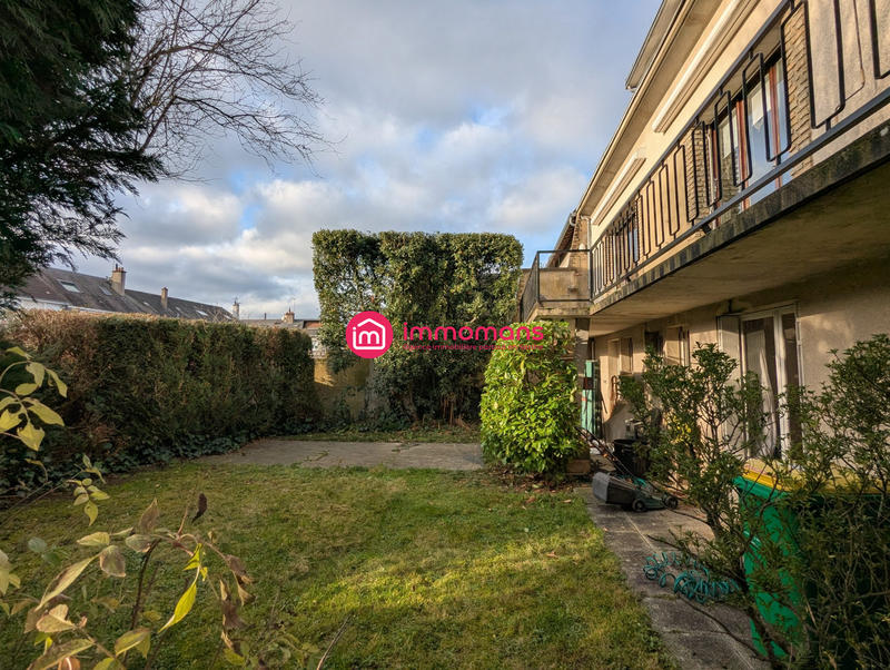 Maison traditionnelle - 147 m² - 7 pièces