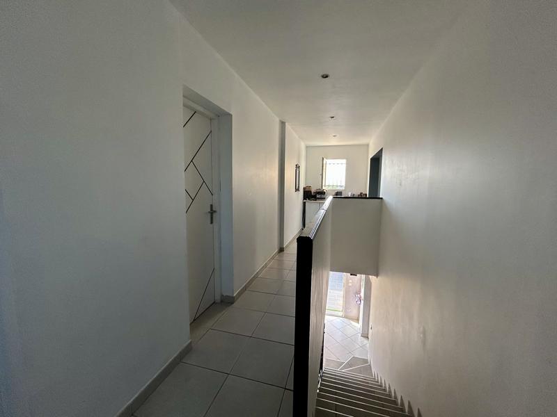 Maison - 143 m² - 6 pièces