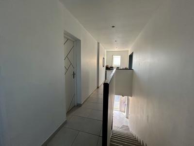 Maison - 143 m² - 6 pièces