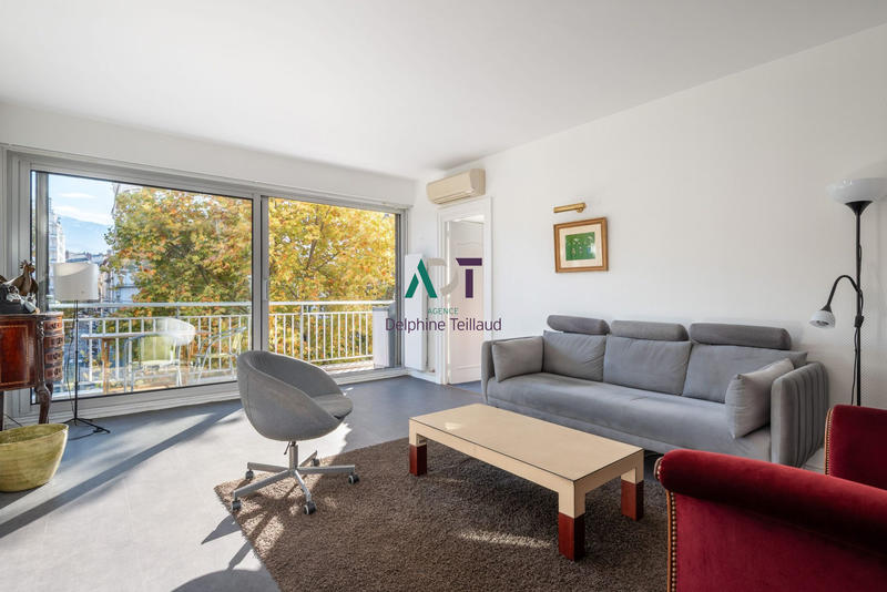 Appartement - 110 m² - 4 pièces