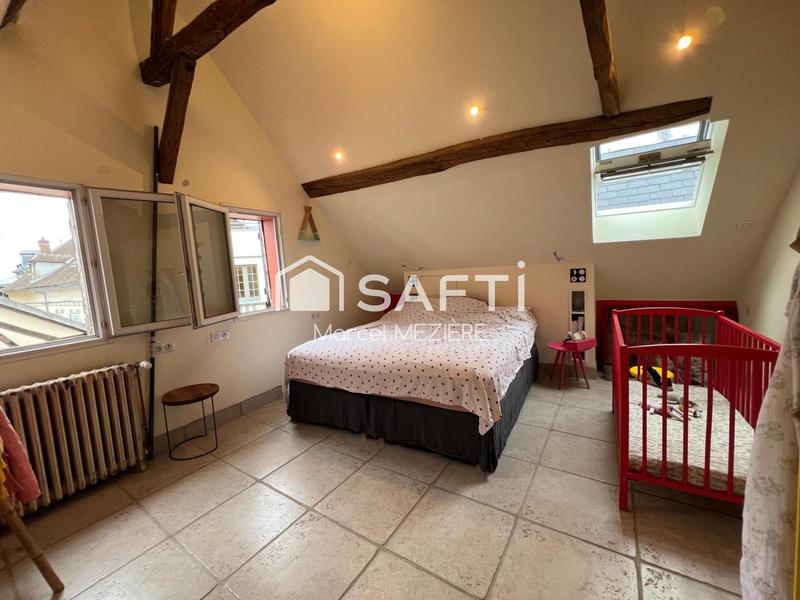 Appartement - 152 m² - 5 pièces