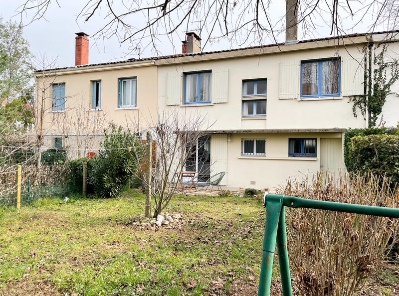 Maison - 106 m² - 5 pièces