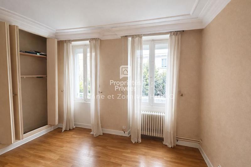 Appartement - 93 m² - 4 pièces
